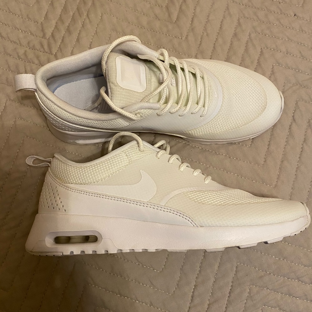 White nike air max